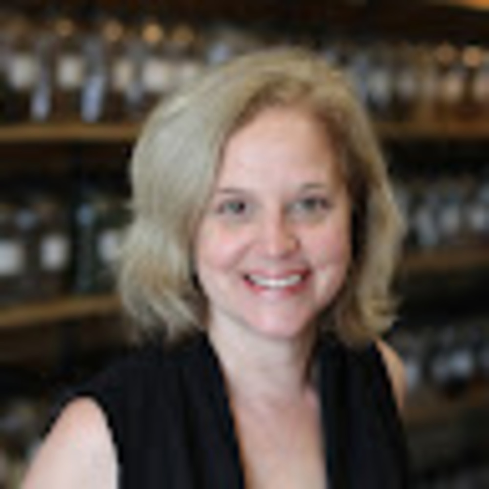 Meet your Posher, Antonia